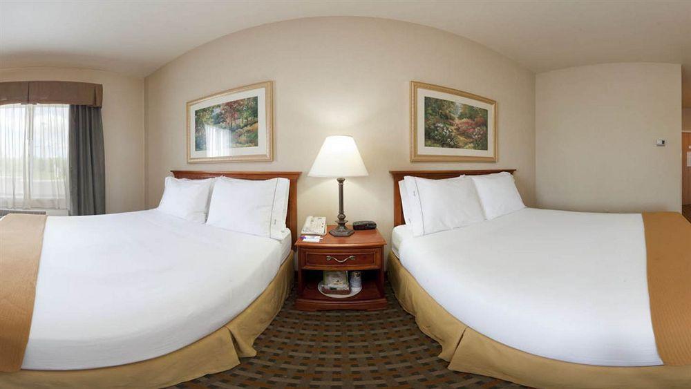 Holiday Inn Express Hotel & Suites Columbus Southeast Groveport By Ihg Dış mekan fotoğraf