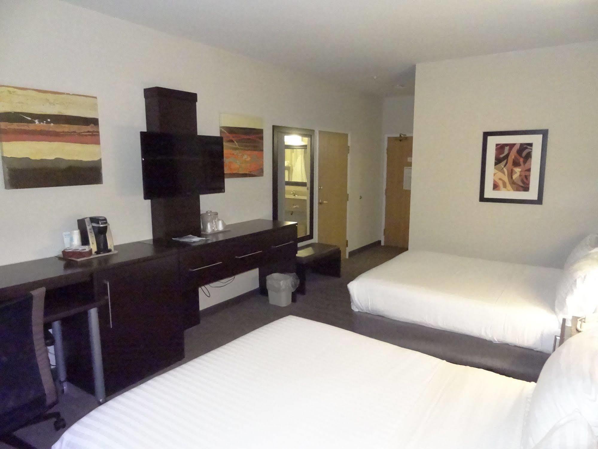 Holiday Inn Express Hotel & Suites Columbus Southeast Groveport By Ihg Dış mekan fotoğraf